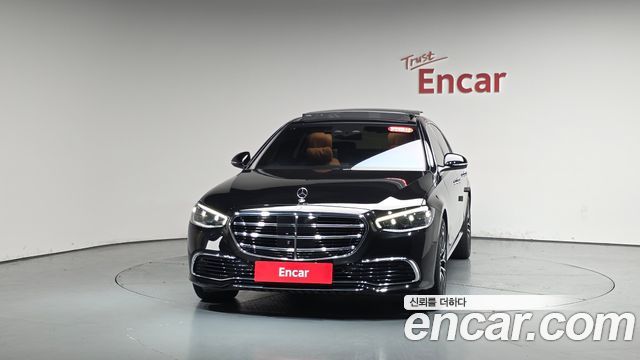 Mercedes-Benz S-Class W223 S580L 4MATIC - фото 1