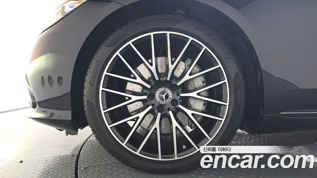 Mercedes-Benz S-Class W223 S580L 4MATIC - фото 3