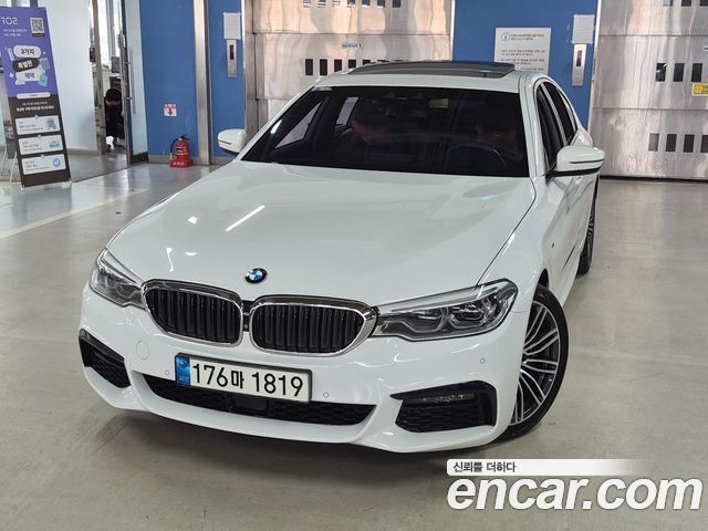 BMW 5-Series G30 530i M Sport Package Plus - фото 2