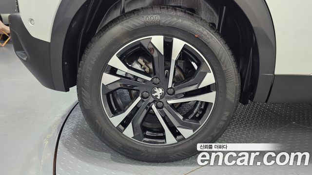 Peugeot 2008 2-го поколения 1.5 BlueHDi GT - фото 4
