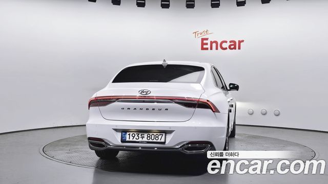 Hyundai Grandeur Новый IG 3.0 LPi Exclusive - фото 3