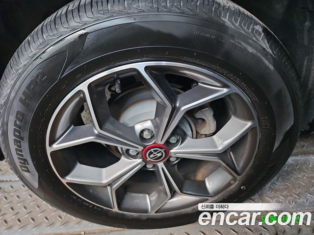 SsangYong Korando Gasoline 1.5 2WD R-Plus - фото 4