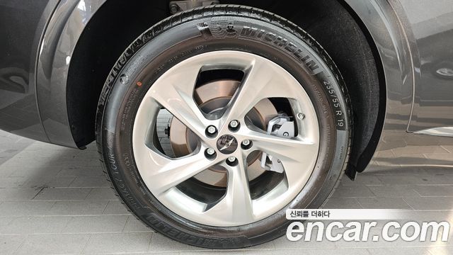 Genesis GV70 2.5T Gasoline AWD - фото 4