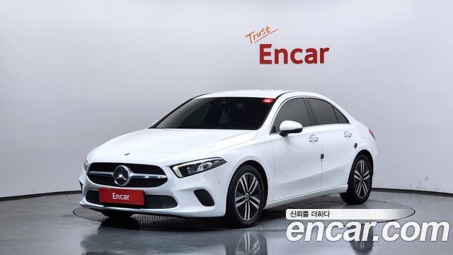 Mercedes-Benz A-Class W177 A220 Sedan - фото 0