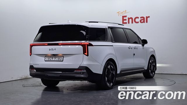 Kia Carnival Новый 4-го поколения 7-Seater Noblesse - фото 0