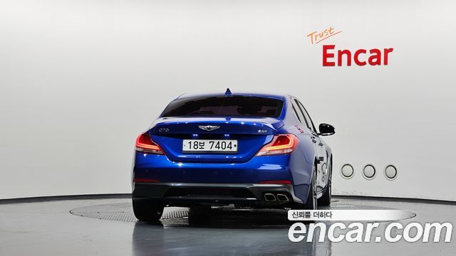 Genesis G70 2.0T Supreme - фото 2