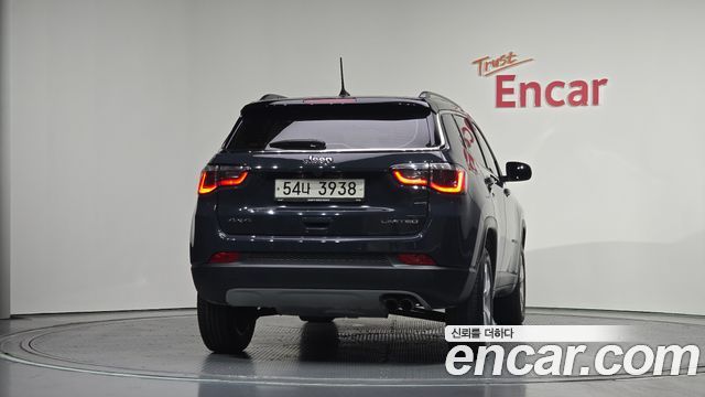 Jeep Compass 2-го поколения 2.4 Limitied AWD - фото 3