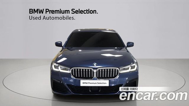 BMW 5-Series G30 530i M Sport Package - фото 2