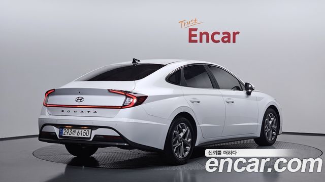 Hyundai Sonata DN8 2.0 Premium Family - фото 1