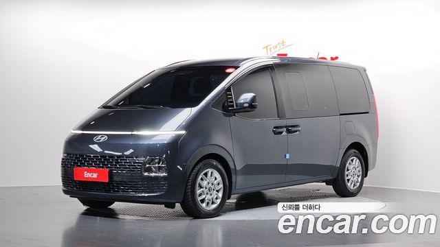 Hyundai Staria Cargo 5-Seater Modern - фото 0