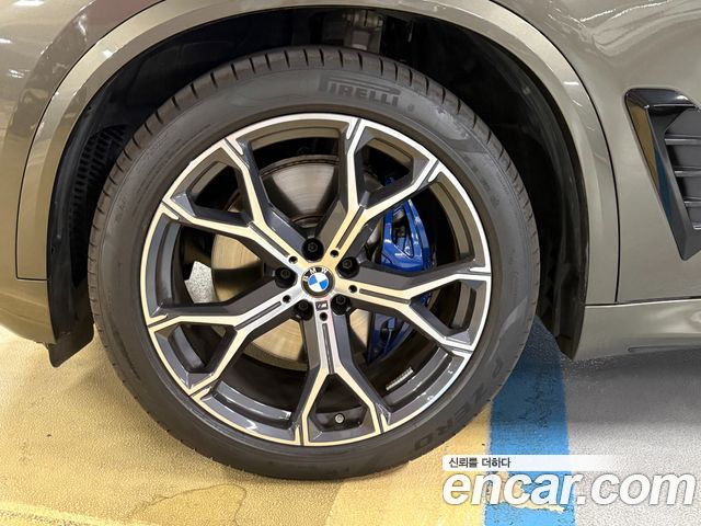 BMW X5 G05 xDrive 40i M Sport - фото 4