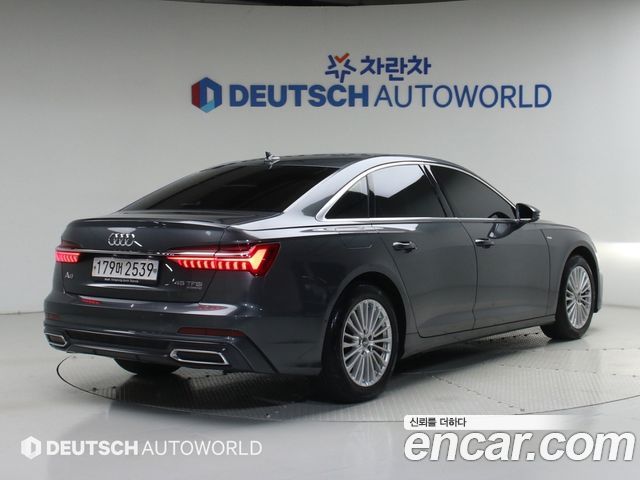 Audi A6 C8 45 TFSI Quattro Premium - фото 1