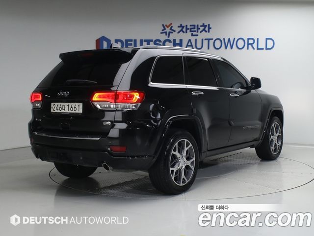 Jeep Cherokee 3.6 Overland WK2 - фото 4