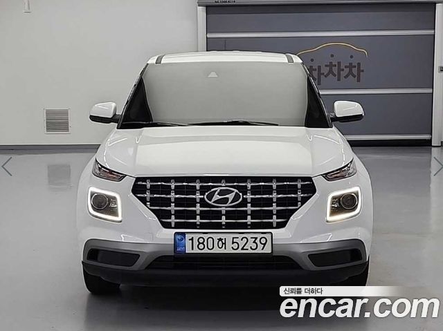 Hyundai Venue 1.6 Smart - фото 1