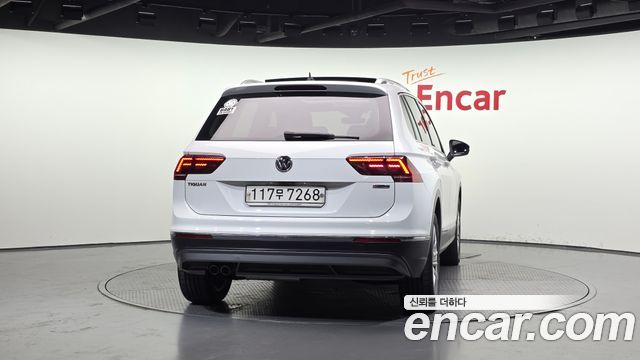 Volkswagen Tiguan 2-го поколения 2.0 TDI 4Motion Prestige - фото 3
