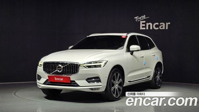 Volvo XC60 2-го поколения D5 Inscription - фото 0