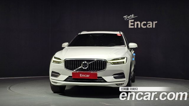 Volvo XC60 2-го поколения D5 Inscription - фото 2