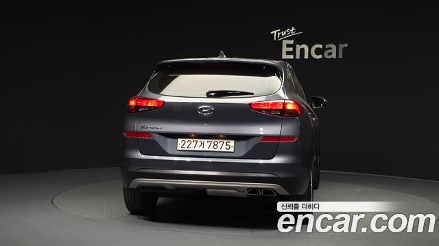 Hyundai Tucson Совершенно новый Diesel 2.0 2WD Smart - фото 3