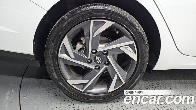 Hyundai Avante Новый CN7 1.6 Inspiration - фото 3