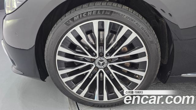 Mercedes-Benz S-Class W223 S580L 4MATIC - фото 4