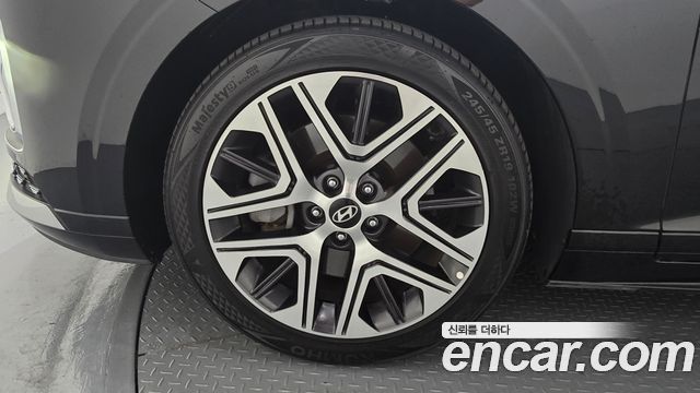 Hyundai Grandeur GN7 3.5 LPG 2WD Premium - фото 4
