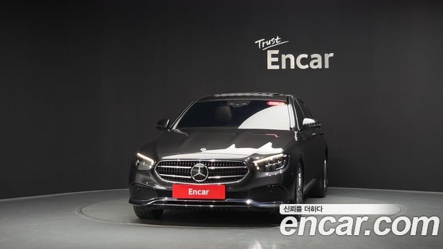 Mercedes-Benz E-Class W213 E250 Avantgarde - фото 2