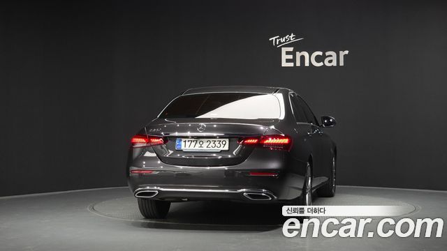 Mercedes-Benz E-Class W213 E250 Avantgarde - фото 3