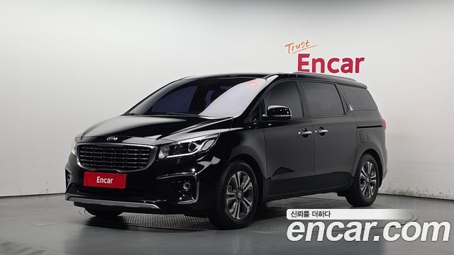 Kia Carnival Новый 9-Seater Luxury - фото 0