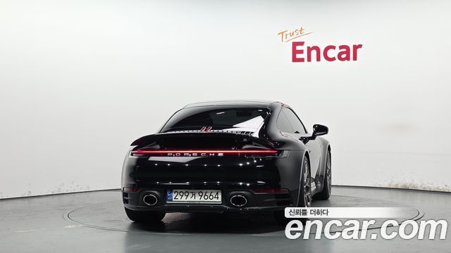 Porsche 911 Carrera - фото 3