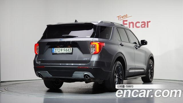Ford Explorer 6-го поколения 2.3 LimIted 4WD - фото 1