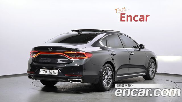 Hyundai Grandeur IG, гибрид Exclusive Special - фото 1
