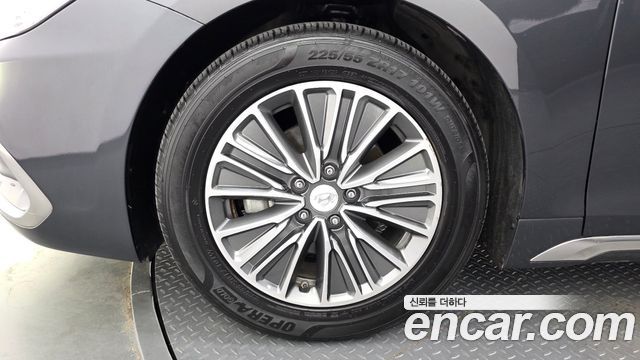 Hyundai Grandeur IG, гибрид Exclusive Special - фото 4