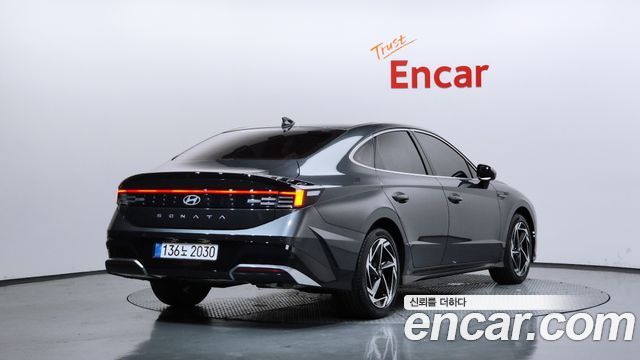 Hyundai Sonata DN8 2.0 S - фото 1