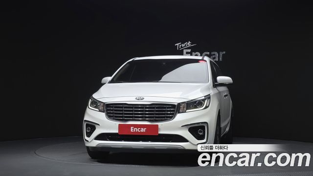 Kia Carnival Новый 9-Seater Luxury - фото 2