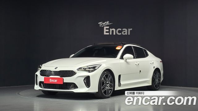 Kia Stinger 2.5 Platinum - фото 0