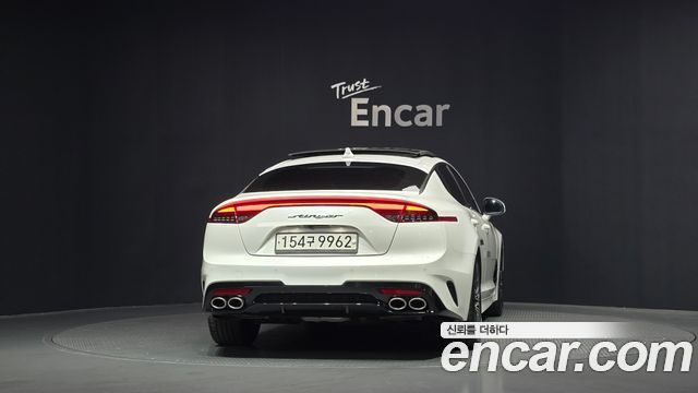 Kia Stinger 2.5 Platinum - фото 3