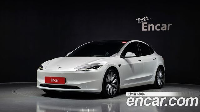 Tesla Model 3 Long Range AWD - фото 0