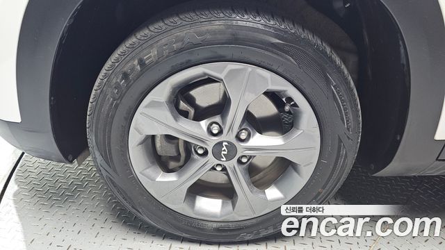 Kia Seltos Gasoline 1.6 Turbo 2WD Trendy - фото 4