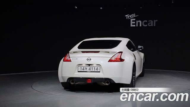 Nissan 370Z 3.7 Coupe Z34 - фото 3