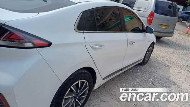 Hyundai Ioniq Новый Q - фото 1