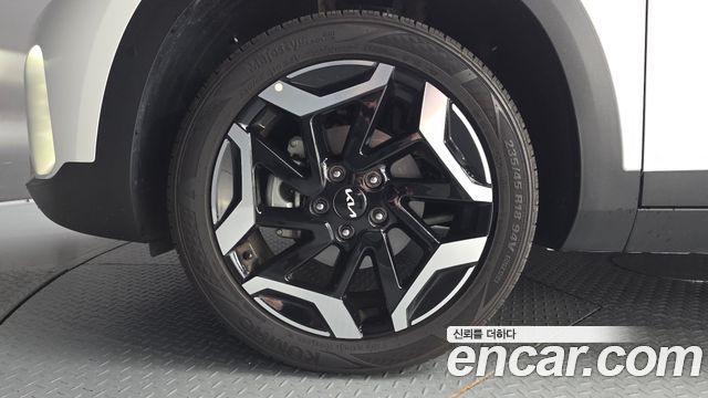 Kia Seltos Новый Gasoline 2.0 2WD Signature - фото 4