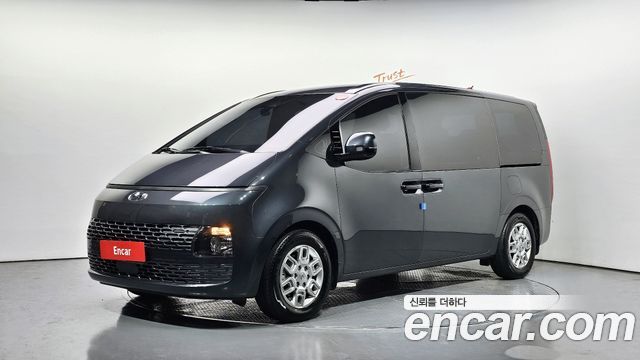 Hyundai Staria Tourer 11-Seater Modern - фото 0