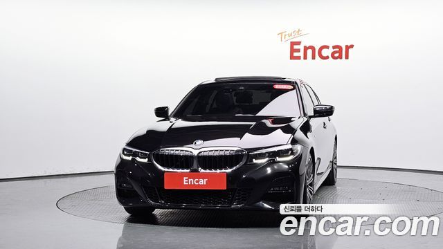 BMW 3-Series G20 320i M Sport - фото 1