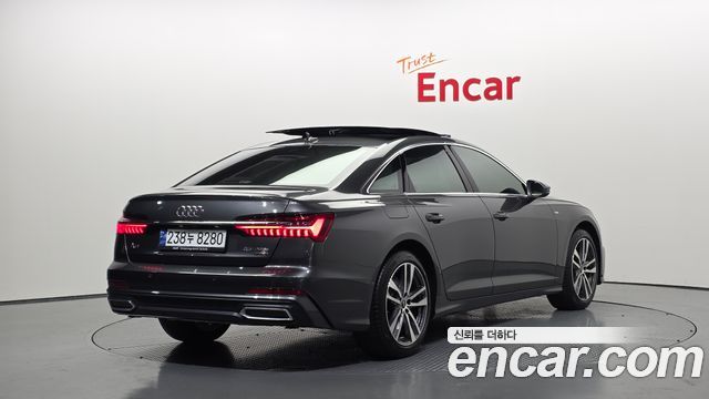 Audi A6 C8 45 TFSI Quattro Premium - фото 1