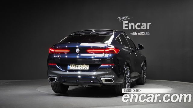 BMW X6 G06 xDrive40i M Sport - фото 3