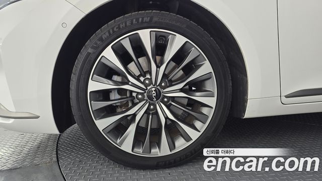 Kia K8 2.5 Gasoline 2WD Noblesse - фото 4