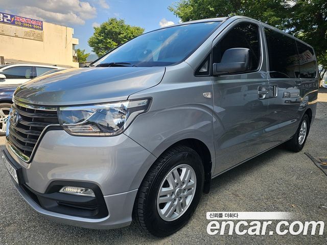 Hyundai Starex Новый Van 3-Seater Smart - фото 1