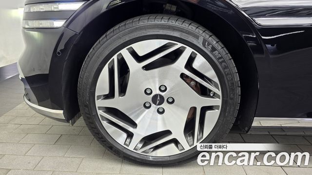 Genesis G90 RS4 Gasoline 3.5 Turbo e-S/C AWD LWB - фото 4