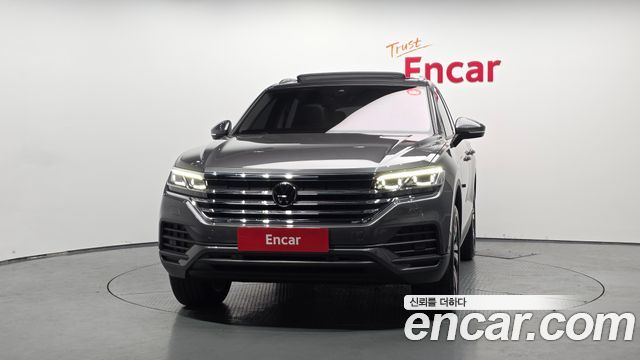 Volkswagen Touareg 3-го поколения 3.0 TDI Premium - фото 2