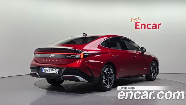 Hyundai Sonata DN8 2.0 Premium - фото 1